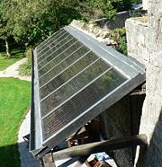 Solar water heaters must face the Sun to maximize gain