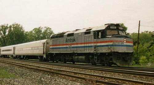An Amtrak EMD F40PH is one of many Cowl units